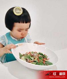 网红小蛮吃饭gif,GIF捕捉的味蕾盛宴